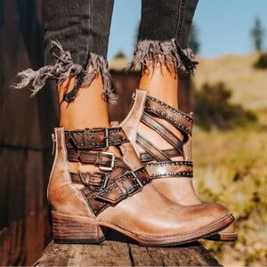 Freebird by Steven Belgium Ankle Boot - New